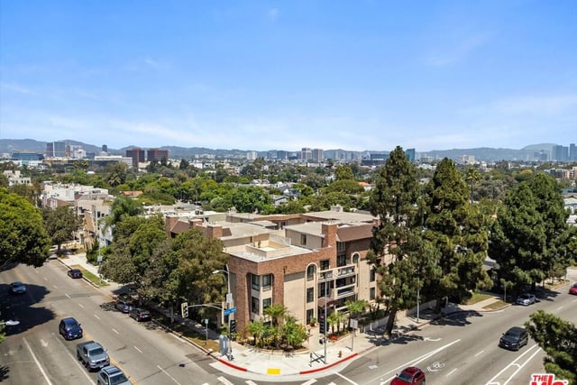 12321 Ocean Park Boulevard 2, Los Angeles, CA 90064 — photo 27 of 30