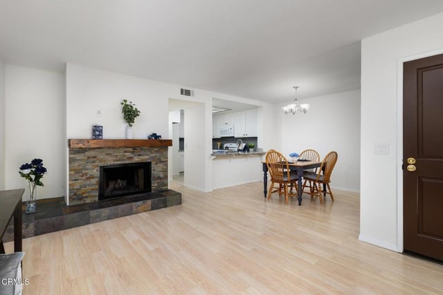 1210 Via Montoya, Camarillo, CA 93010 — photo 9 of 27