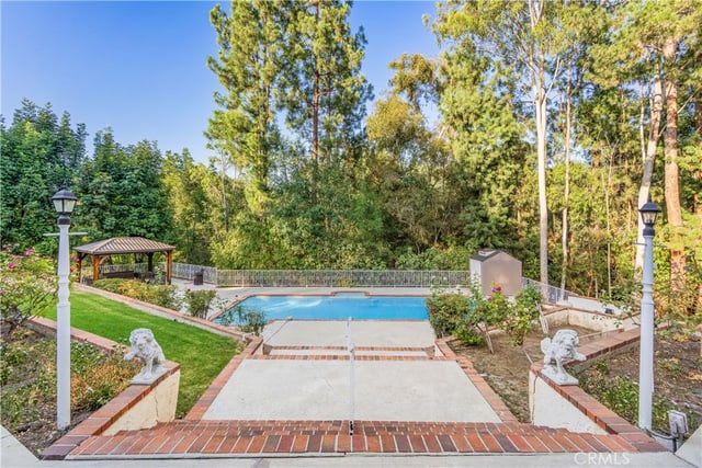 2484 Cameron Avenue, Covina, CA 91724 — photo 39 of 52
