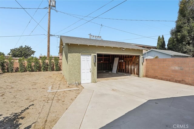 6651 Coronado, Long Beach, CA 90805 — photo 32 of 51