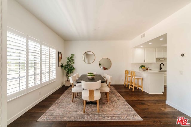 14050 Magnolia Boulevard 105, Los Angeles, CA 91423 — photo 5 of 23