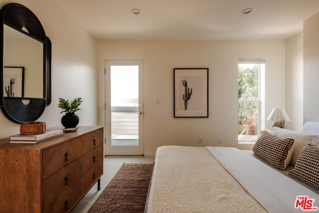 691 Mildred Avenue 2, Los Angeles, CA 90291 — photo 18 of 36