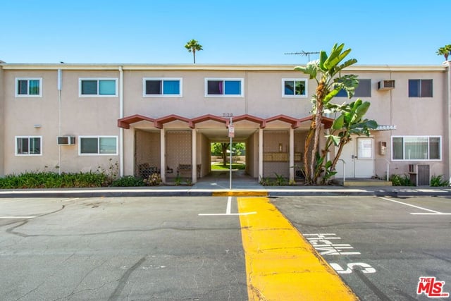 7129 Coldwater Canyon Avenue 10, North Hollywood, CA 91605 — photo 32 of 33