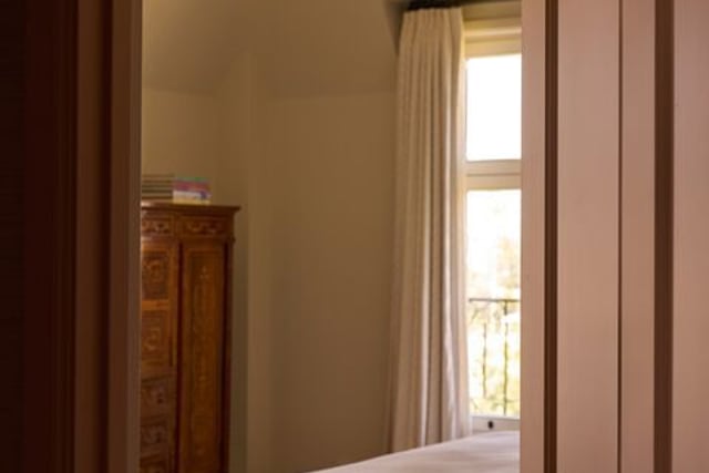 316 N Rossmore Avenue 605, Los Angeles, CA 90004 — photo 10 of 16