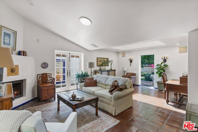 6317 Deep Dell Place, Los Angeles, CA 90068 — photo 25 of 56