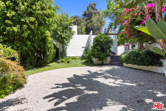 6317 Deep Dell Place, Los Angeles, CA 90068 — photo 3 of 56
