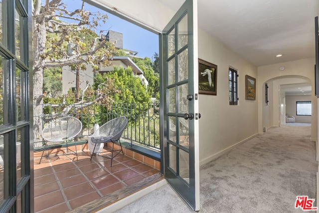 1701 Queens Court, Los Angeles, CA 90069 — photo 40 of 64