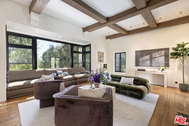 1701 Queens Court, Los Angeles, CA 90069 — photo 9 of 64