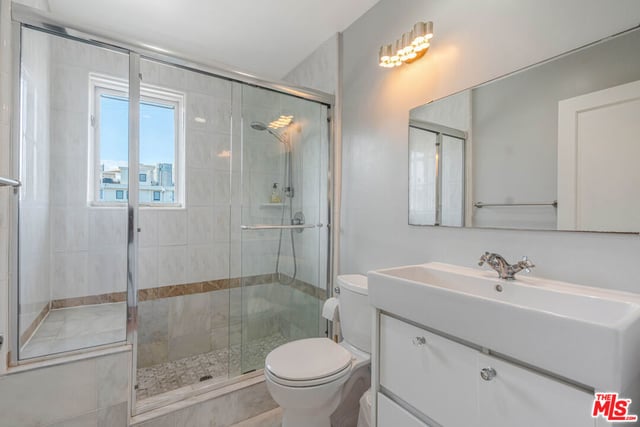 1645 Malcolm Avenue 302, Los Angeles, CA 90024 — photo 36 of 40