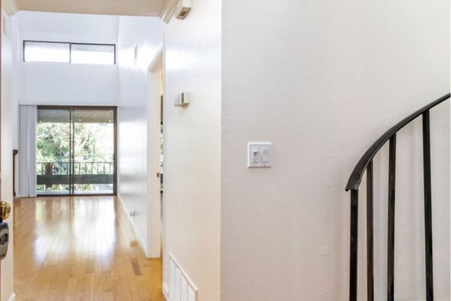 8675 Falmouth Avenue 315, Los Angeles, CA 90293 — photo 2 of 13