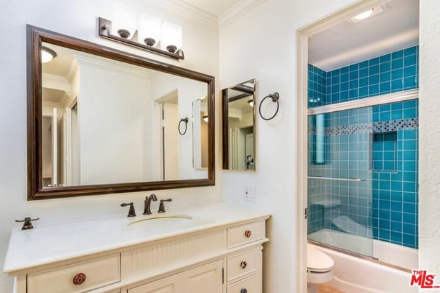 8675 Falmouth Avenue 315, Los Angeles, CA 90293 — photo 7 of 13
