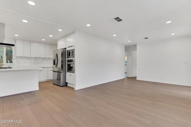 76 Little John Lane, Westlake Village, CA 91361 — photo 13 of 33