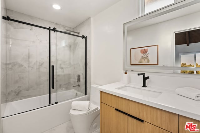 7820 Airlane Avenue, Los Angeles, CA 90045 — photo 12 of 18