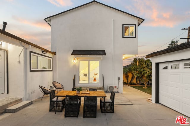 7820 Airlane Avenue, Los Angeles, CA 90045 — photo 8 of 18