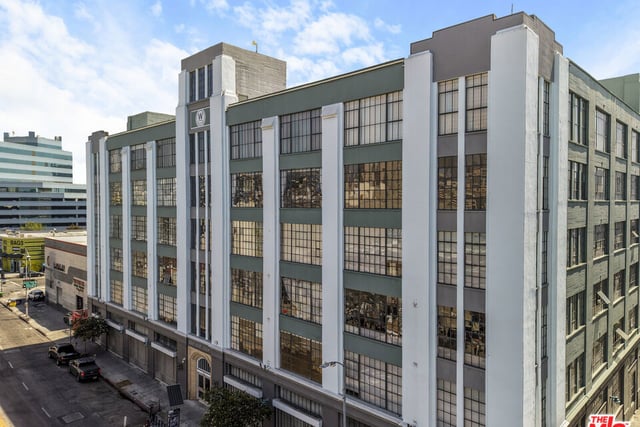 420 S SAN PEDRO Street 106, Los Angeles, CA 90013 — photo 25 of 31