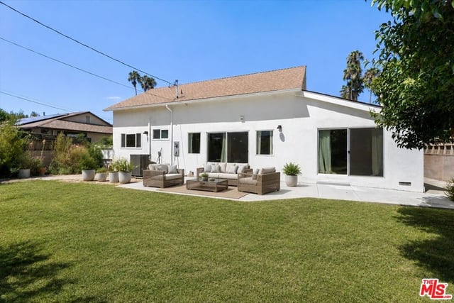 6460 Penfield Avenue, Los Angeles, CA 91367 — photo 19 of 20