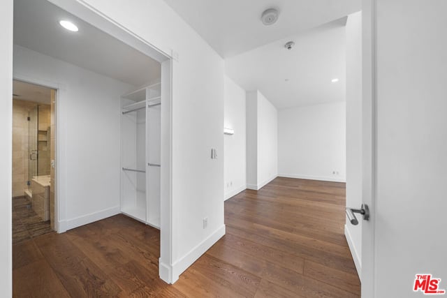 900 W Olympic Boulevard 32I, Los Angeles, CA 90015 — photo 26 of 45