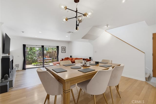 1850 Midvale Avenue 13, Los Angeles, CA 90025 — photo 3 of 38