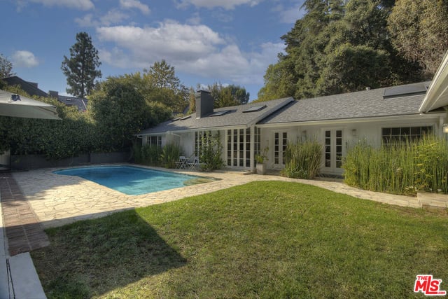 2761 Hutton Drive, Los Angeles, CA 90210 — photo 10 of 33