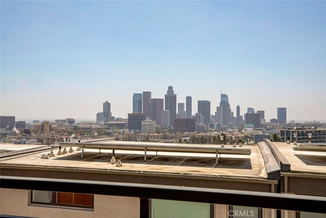 1049 N Joels Place, Los Angeles, CA 90012 — photo 32 of 56