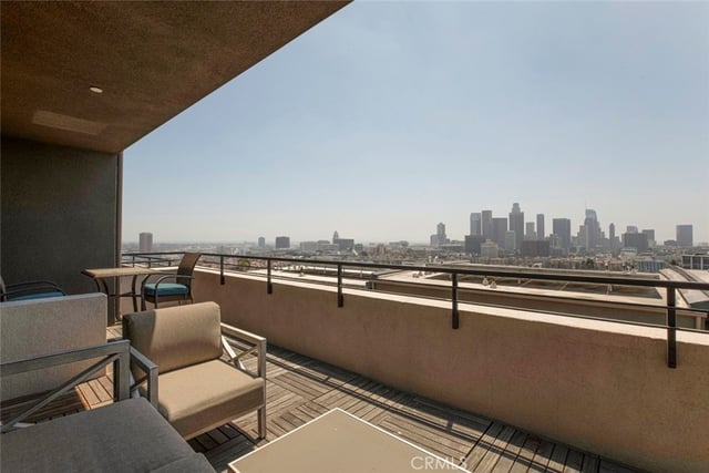 1049 N Joels Place, Los Angeles, CA 90012 — photo 37 of 56