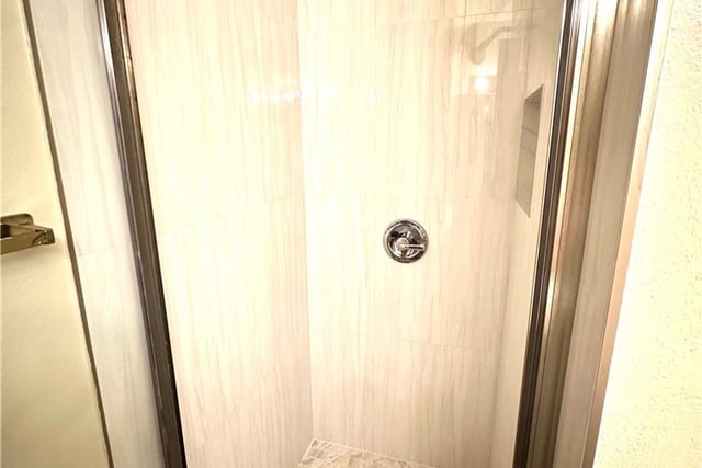 235 S Holliston 118, Pasadena, CA 91106 — photo 9 of 21