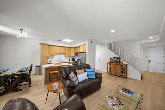 7132 Farralone 205, Canoga Park, CA 91303 — photo 10 of 33