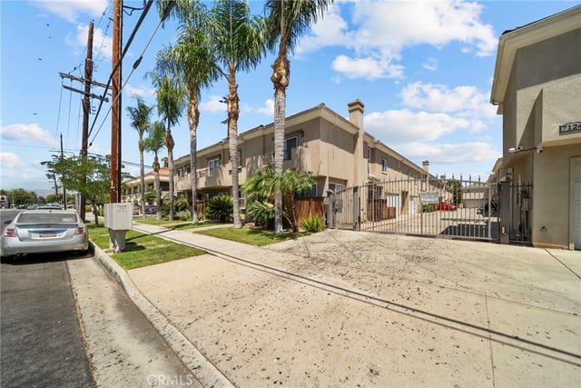 7132 Farralone 205, Canoga Park, CA 91303 — photo 30 of 33