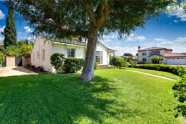 8925 Youngdale, San Gabriel, CA 91775 — photo 3 of 25