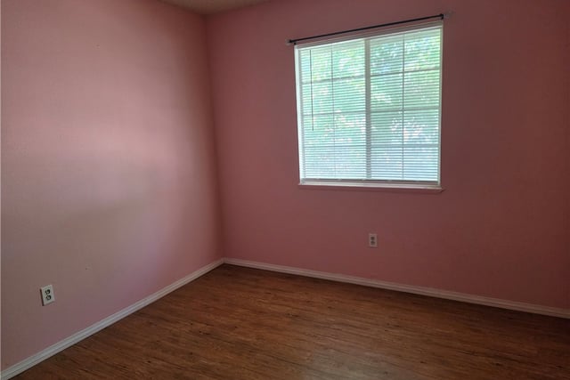 40104 174th E, Lake Los Angeles, CA 93591 — photo 11 of 15