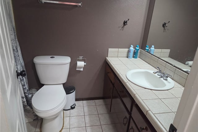 40104 174th E, Lake Los Angeles, CA 93591 — photo 8 of 15