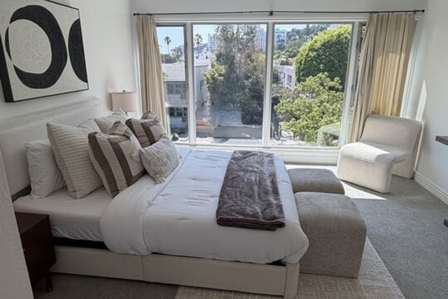 1328 Havenhurst Drive 202, West Hollywood, CA 90046 — photo 17 of 50