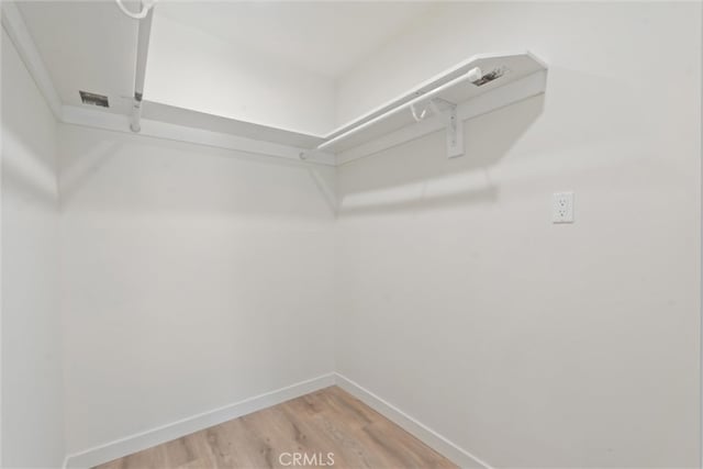 13739 Wyandotte, Los Angeles, CA 91405 — photo 24 of 31