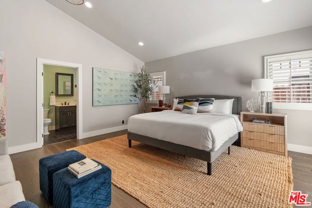 222 N St Andrews Place, Los Angeles, CA 90004 — photo 17 of 52