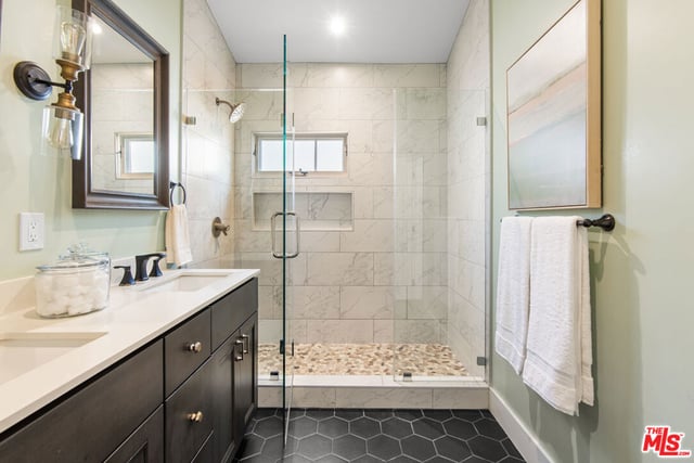 222 N St Andrews Place, Los Angeles, CA 90004 — photo 20 of 52