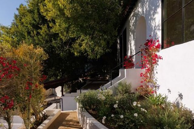 4300 Ambrose Avenue, Los Angeles, CA 90027 — photo 28 of 40