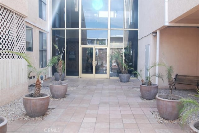 5429 Newcastle Avenue 313, Encino, CA 91316 — photo 10 of 10