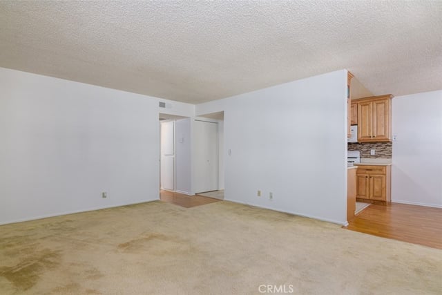 11813 Runnymede Street 28, North Hollywood, CA 91605 — photo 15 of 31