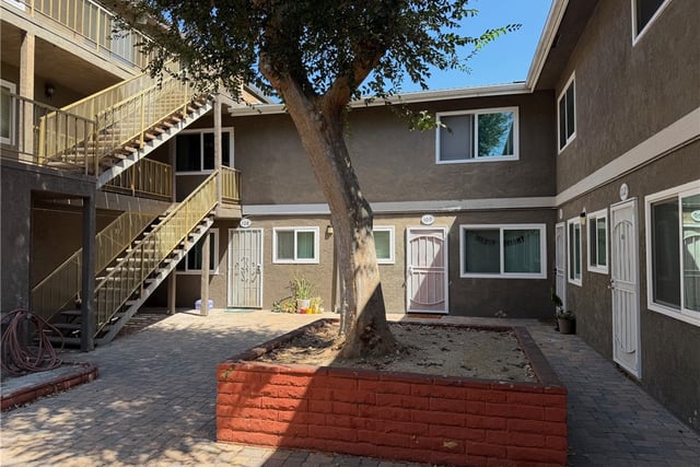 725 Coronado 206, Long Beach, CA 90804 — photo 8 of 14