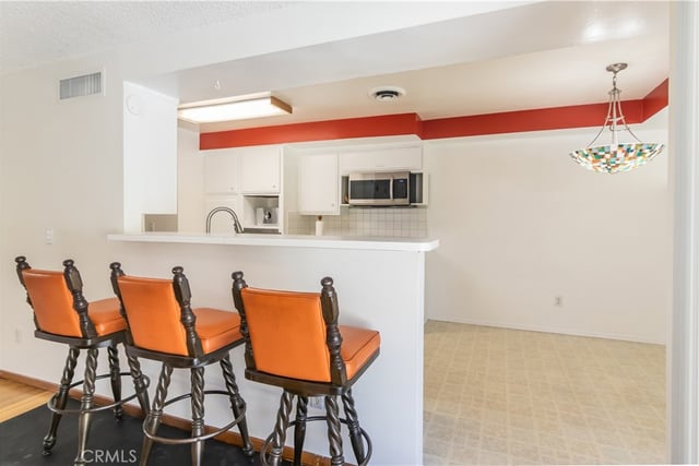 11543 Swinton Avenue, Granada Hills, CA 91344 — photo 12 of 35