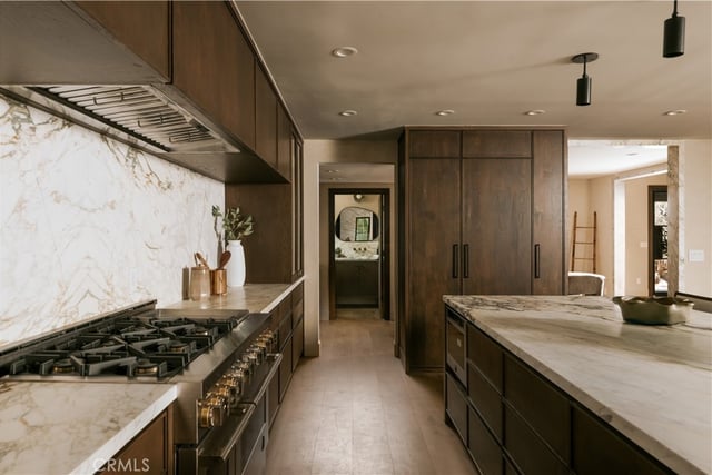 5114 Cedros Avenue, Sherman Oaks, CA 91403 — photo 11 of 41