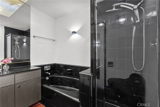 7250 Franklin Avenue 804, Los Angeles, CA 90046 — photo 18 of 37