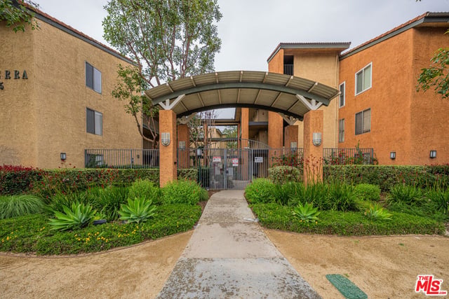 15425 Sherman Way 241, Los Angeles, CA 91406 — photo 24 of 24