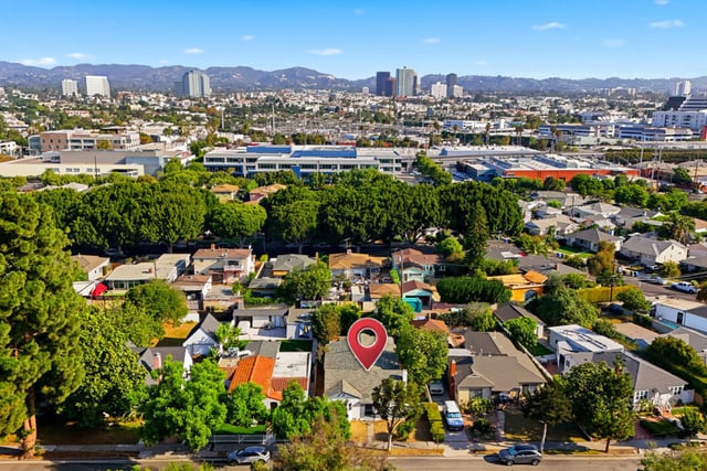 3117 Virginia Avenue, Santa Monica, CA 90404 — photo 10 of 11