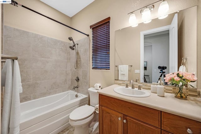 2107 Rioja Way, Brentwood, CA 94513 — photo 7 of 52