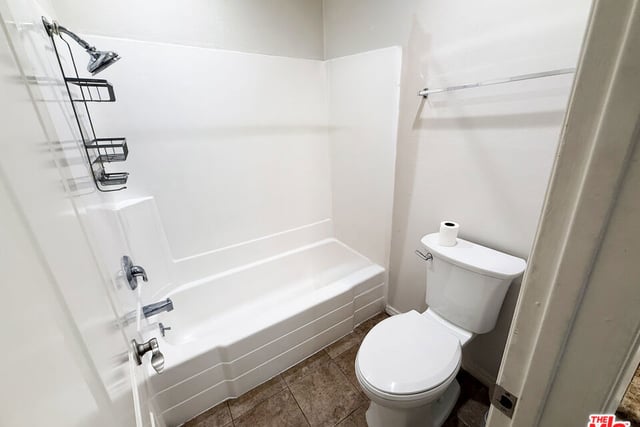 5460 White Oak Avenue D205, Los Angeles, CA 91316 — photo 10 of 16