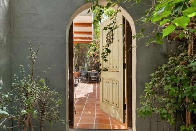 3249 Bennett Drive, Los Angeles, CA 90068 — photo 34 of 49
