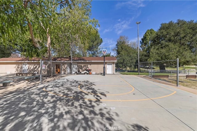 19231 Avenue Of The Oaks A, Newhall, CA 91321 — photo 17 of 54