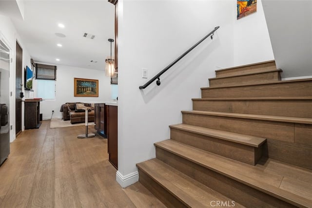 14659 Moorpark, Sherman Oaks, CA 91403 — photo 15 of 35