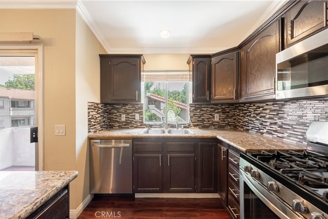 23201 Sherman Way G, West Hills, CA 91307 — photo 4 of 16